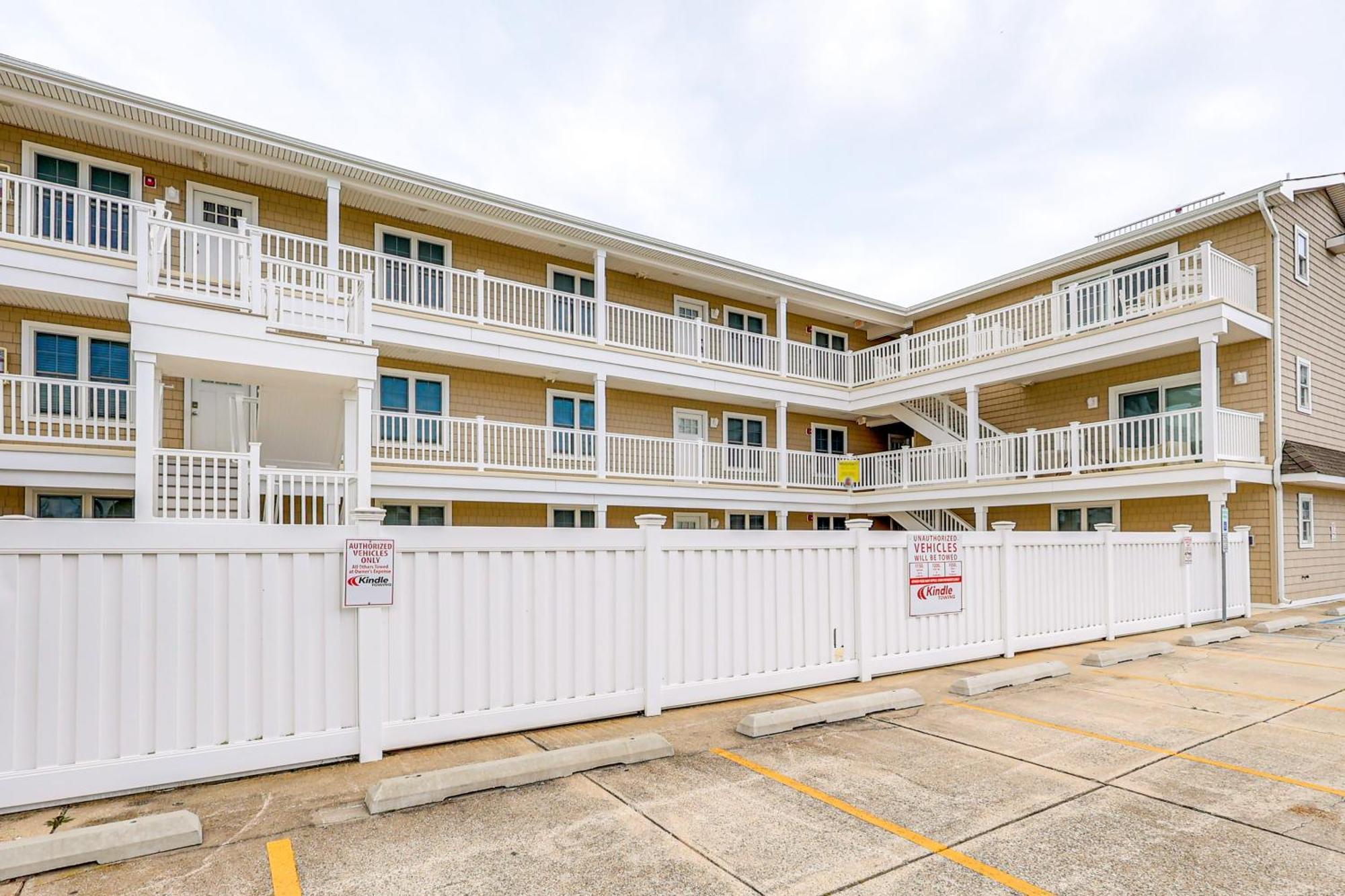 Wildwood Condo With Pool Access - Walk To Beach 외부 사진